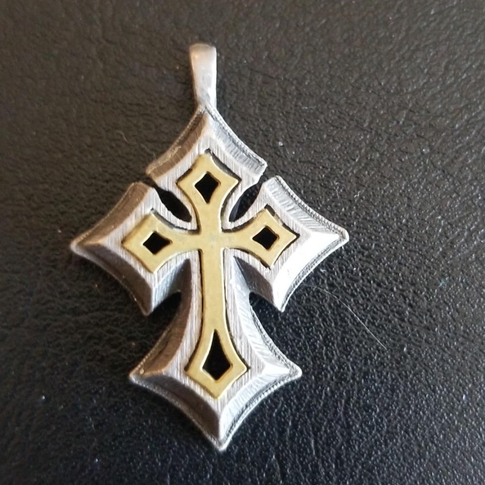 Vintage cross pendant